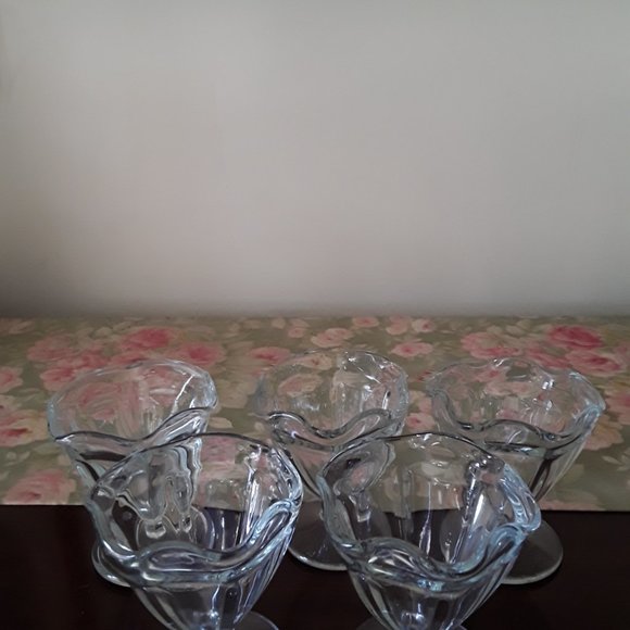 Vintage Sundae/Dessert Glasses - Set of Five - Made in Mexico - Picture 3 of 7